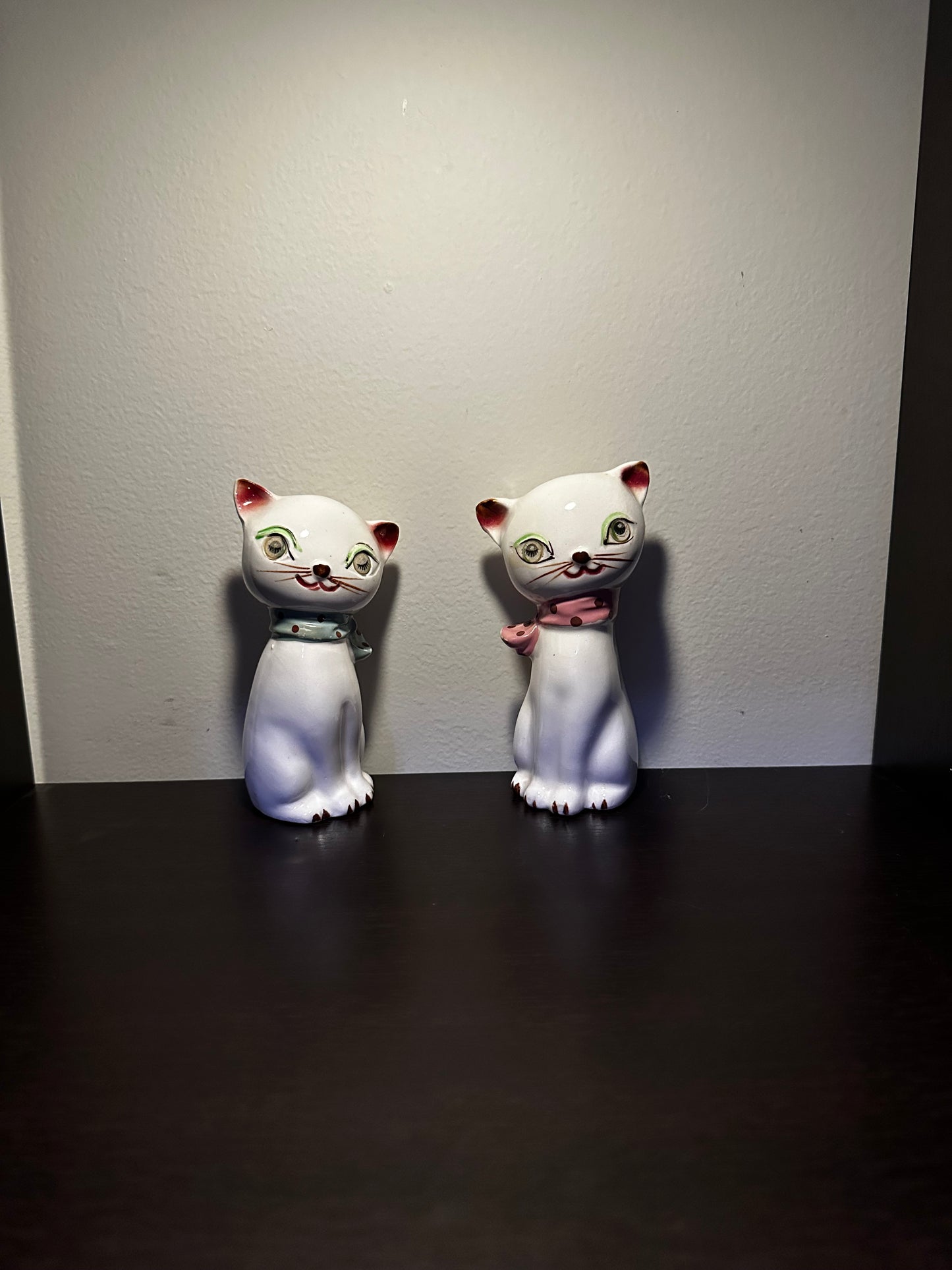Vintage Japanese Cat Salt and Pepper Shakers